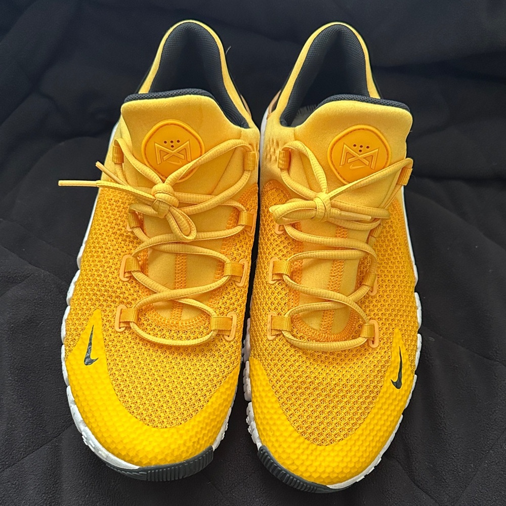 Men’s Nike Free Metcom 4 University Gold